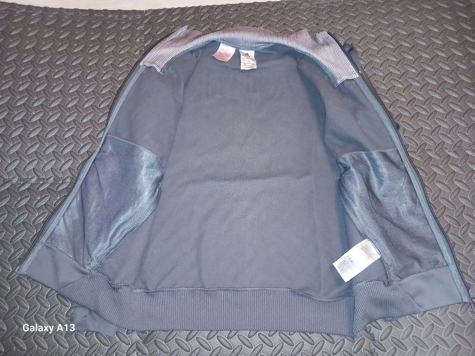 Adidas Predator sports jacket / jogging – Child 11-12 years (Size 152) – photo 3